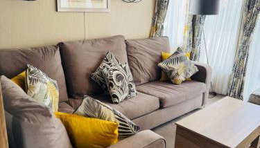 Princess's Palace, Holiday Lodge, Malvern View Leisure Park - Photo 5