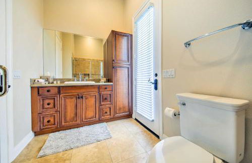 Luxe Wine Country Estate with Orchard-Facing Balcony - Foto 19