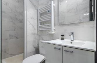 Le Parmentier - RER C à 5min, Self-Checkin - Foto 5