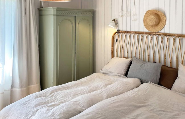 4 Person Holiday Home in Djurhamn - Photo 7