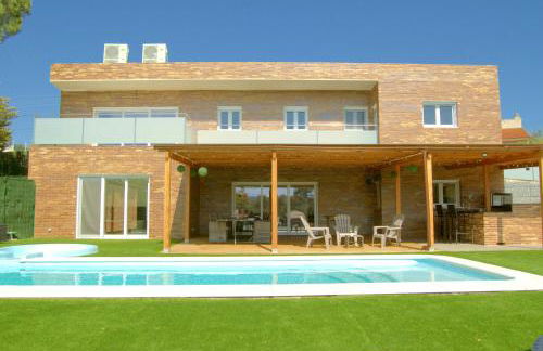 Villa Paraíso, exclusiva, todas las comodidades - Foto 1