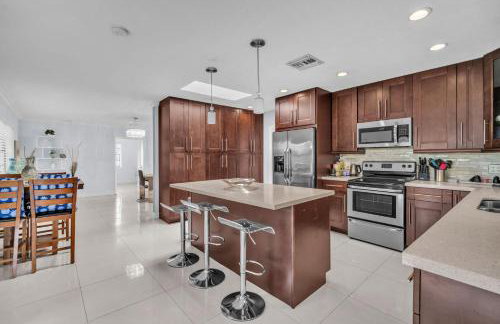 Modern Miami Oversized 3 Bedroom in Central Location - Foto 6