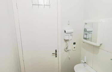 Apartamento Climatizado e Charmoso com Cantinho do Café e Piscina em Condomínio - Photo 32