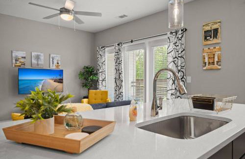 1 Bed Self Check-in pool Gym 30 plus Day Stays - Foto 21