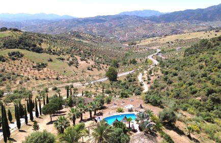 Rural cottage VINCENT van Gogh, with spectacular pool & OPTIONAL private 6 guests jacuzzi - Foto 53