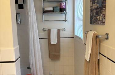 Seattle-Queen Anne--7 BR 3 BA--One Block to SPU - Foto 24