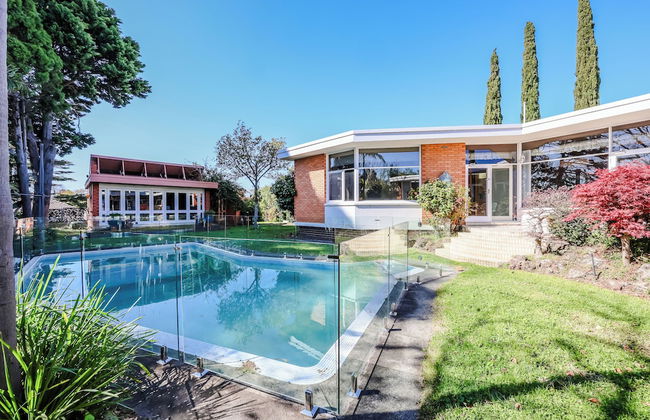 StayAU Spacious 6BR McKinnon Pool Home - Foto 49