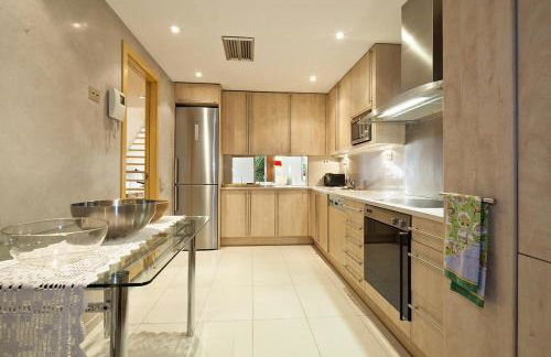 Spacious Duplex in Barcelona with outdoor terrace - 180 m² - Photo 16