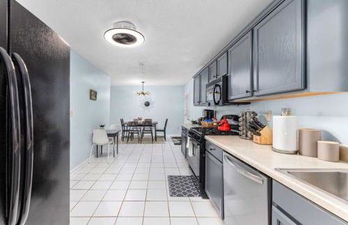 Modern Scottdale Escape Minutes to Atlanta - Foto 14