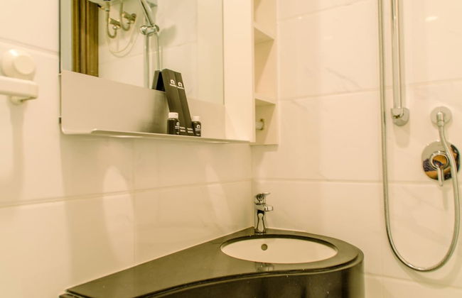 Cozy and Minimalist Studio at Sky House BSD Apartment - Foto 5