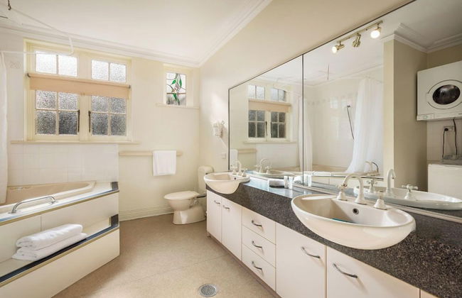 Quest Trinity House - Foto 17