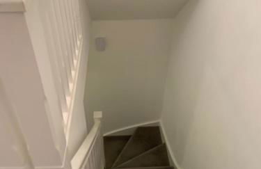 LUXURY 3 BED HOME with MULTIPLE FREE PARKING BAYS Early Check-in Late Check- Out Allowed - Foto 8