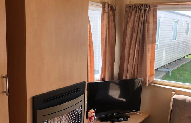 Adorable 2 Bedroom Caravan in Clacton-on-sea - Foto 27