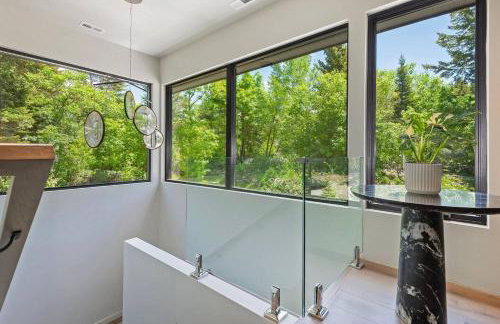 Luxury Modern Mountain Home - Foto 31