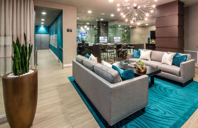 Resort Style Suites in Downtown LA - Foto 4