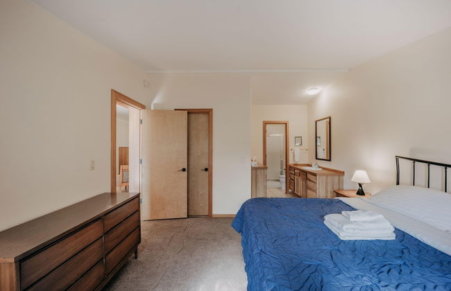 70MBR- Hot Tub - BBQ - Wi-Fi - Pets Ok - Sleeps 8 - Foto 44