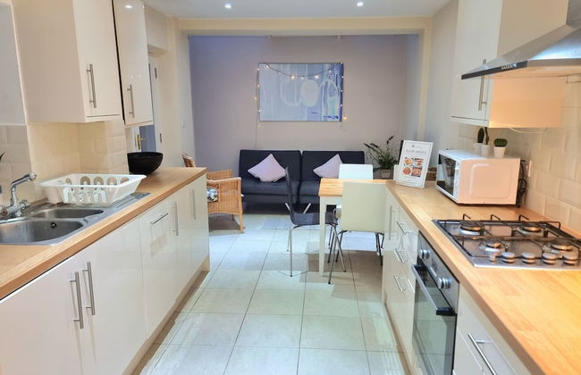 Urban Stay Oxford Gardens Apartments - Photo 41