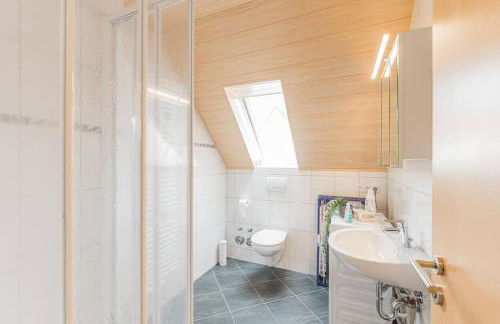 G03 große 8er Maisonette Wohnung - ideal für Teams und Monteure - Self Check-In - Foto 5