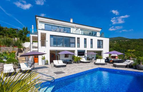 White Pearl Diamond Haus B, Opatija mit Meerblick & Pool - Foto 1