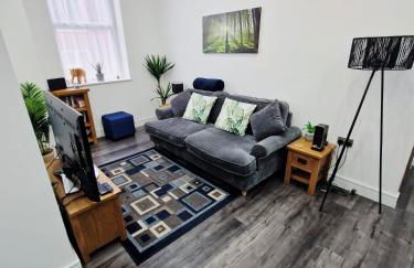 Contemporary 1 Bed Apartment, In Central Buxton - Photo 1