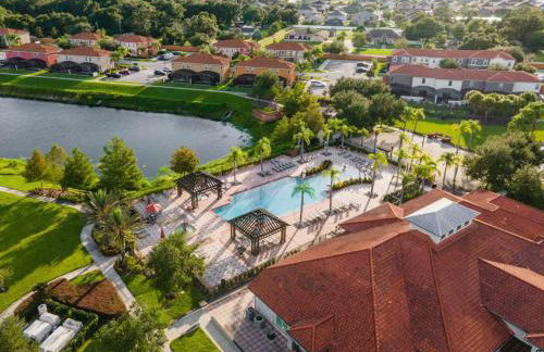 4BR Townhome with Lake View – BL481 - Foto 42