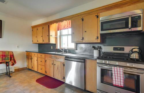 Rustic Wellsville Home - 5 Mi to Roundtop Mountain - Foto 10