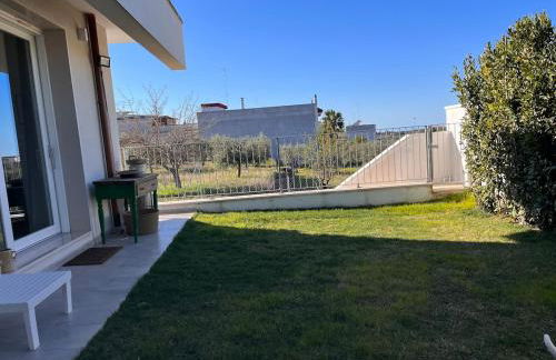 Relaxing Villa in Residenza Caroli - Book Now - Foto 11