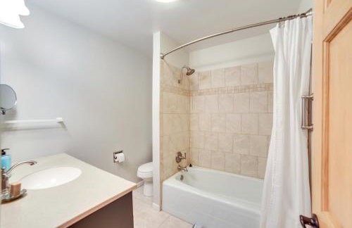 Manistique Lake Retreat with Dock! - Foto 17