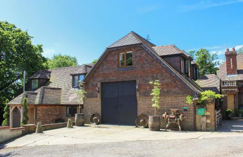 Coombe Wood Coach House - Foto 1