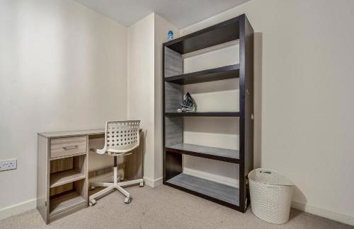 Modern City Centre 2 Bedroom flat in Birmingham - Free parking, Netflix - Foto 3