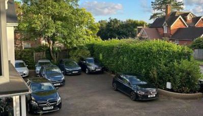 The Gatwick Cabin With Airport Parking Available - Foto 5