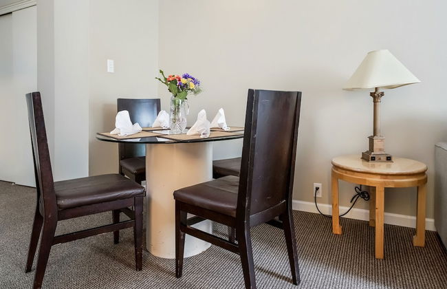 Rosellen Suites At Stanley Park - Foto 32