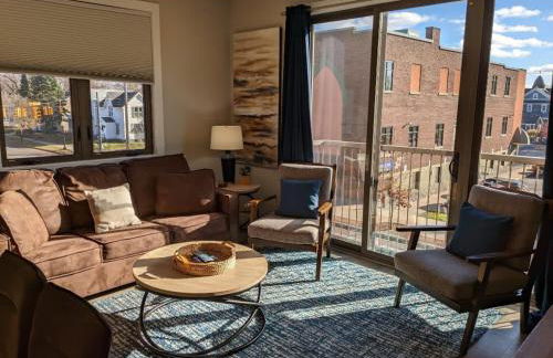 Spacious Condo Downtown Traverse City - Foto 1