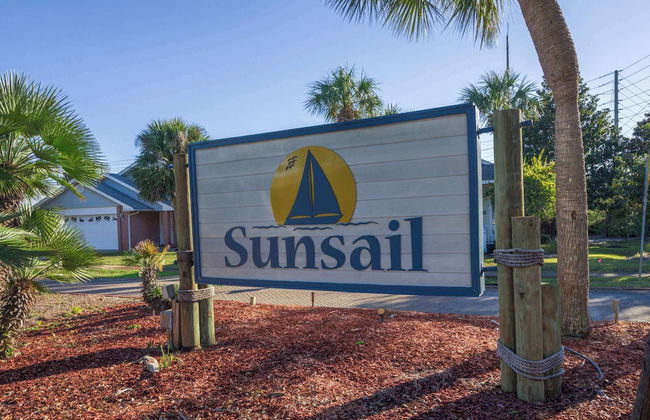 Renovated Home Near Beach and Shopping - Foto 38