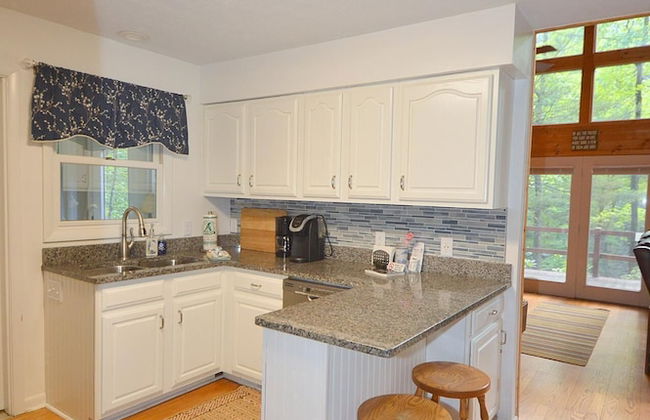 Rosies Creekside Retreat - 3 BR Escape! - Foto 15