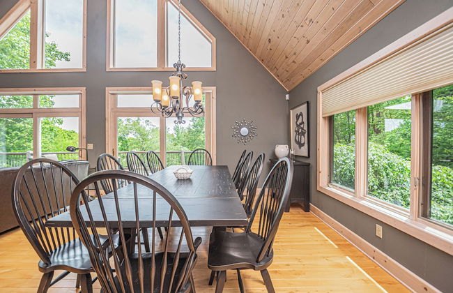 Play-a-way Chalet by Taylor Made Deep Creek - Photo 9