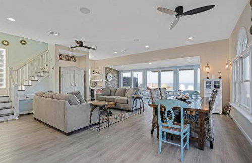 Queen Vic Beach House: 5 Mins to Vineyards & Farmstands - Foto 4