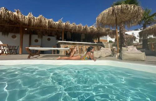 ELLI TROPiCAL LUXURY SUITES SUNSET-INFINITY POOL- SEA SIDE-NEAR CENTER PARKING - Foto 13