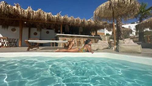 ELLI TROPiCAL LUXURY SUITES SUNSET-INFINITY POOL- SEA SIDE-NEAR CENTER PARKING - Foto 1