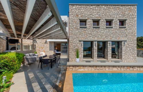 Villa CostaMare - enjoy lazy days on the private Pool-Jacuzzi - Foto 12