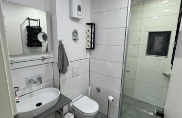 Modern Apartments, Wohnung Nr 2, nahe Schalke Arena, Zentral zur Autobahn A42 und A2, Ferienwohnung, Monteurwohnung - Foto 8