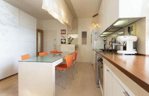 Great Lake View Artist's Apartment - Foto 3