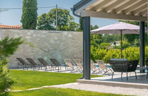 Villa Nevia - Photo 6