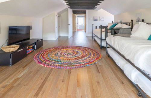 8BR at Tower Grove Park Sleeps 22 ABODEbucks - Photo 43