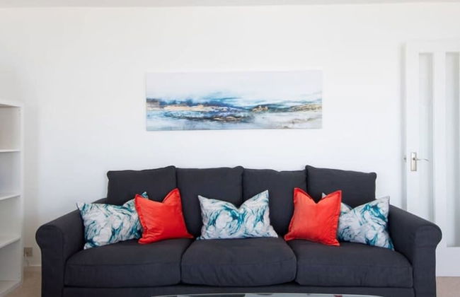 Beachfront Apartment With Panoramic Sea Views - Foto 8