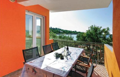 Nice Apartment In Drvenik Mali - Foto 13