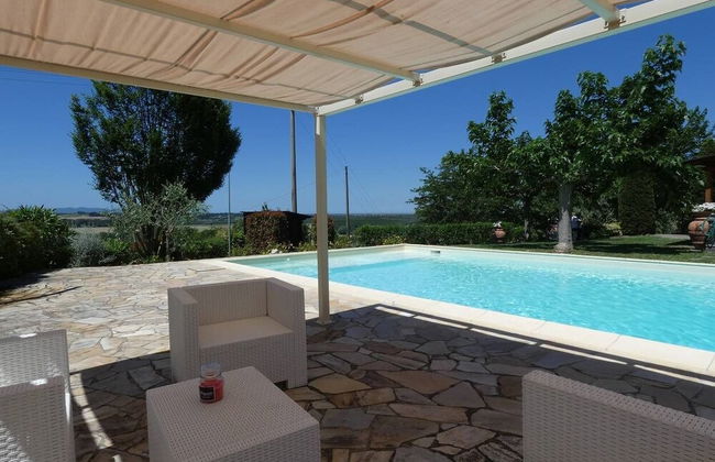 Captivating 1-bed Villa With Pool in Tuscany - Foto 18