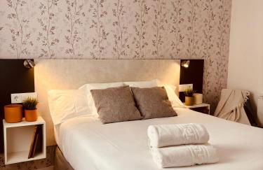 Apartamentos Adarve Centro histórico - Photo 5