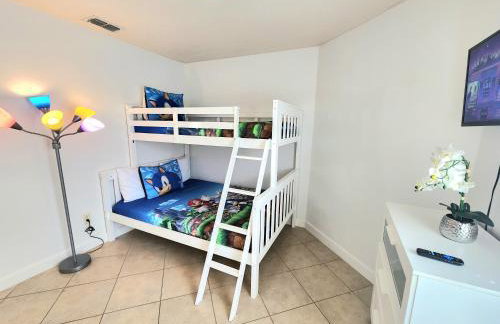 Orlando villa private pool/hot tub close to Disney - Foto 20