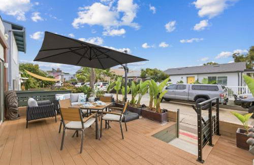 Stunning Beach Home - large patio, parking, ac & dog friendly! - Foto 48